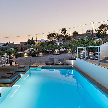 Blackstone Luxury Suites Emporio  Exteriér fotografie