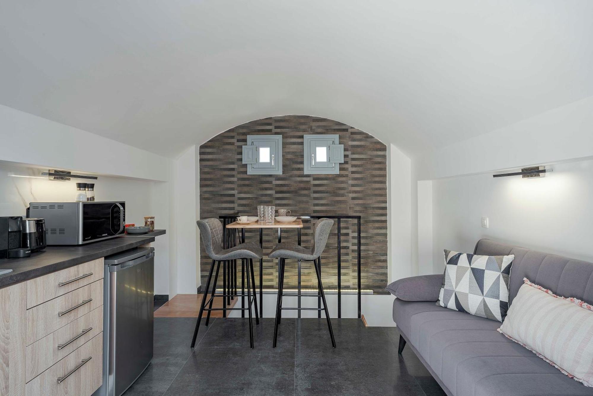Blackstone Luxury Suites Emporio  Exteriér fotografie