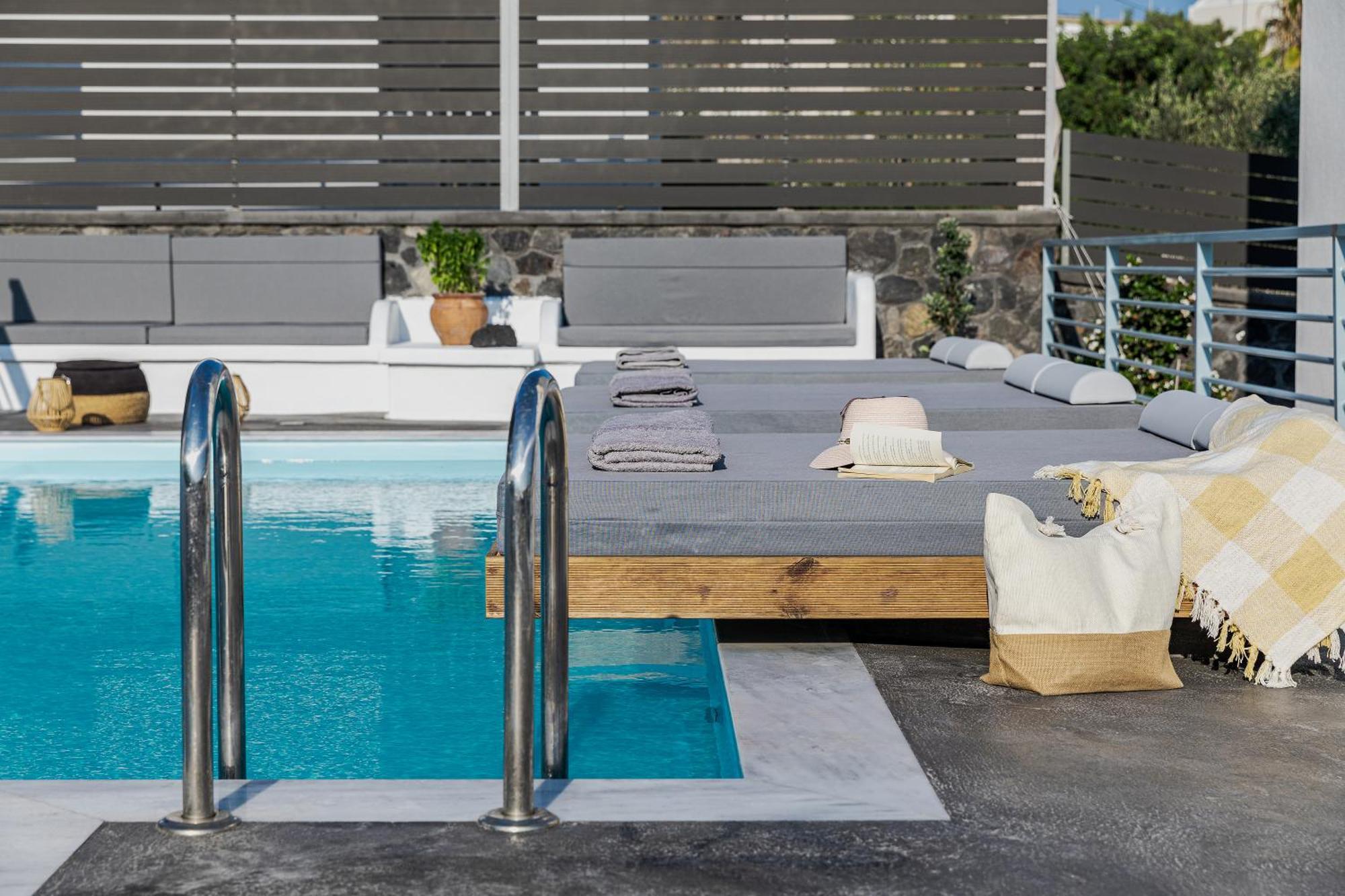 Blackstone Luxury Suites Emporio  Exteriér fotografie