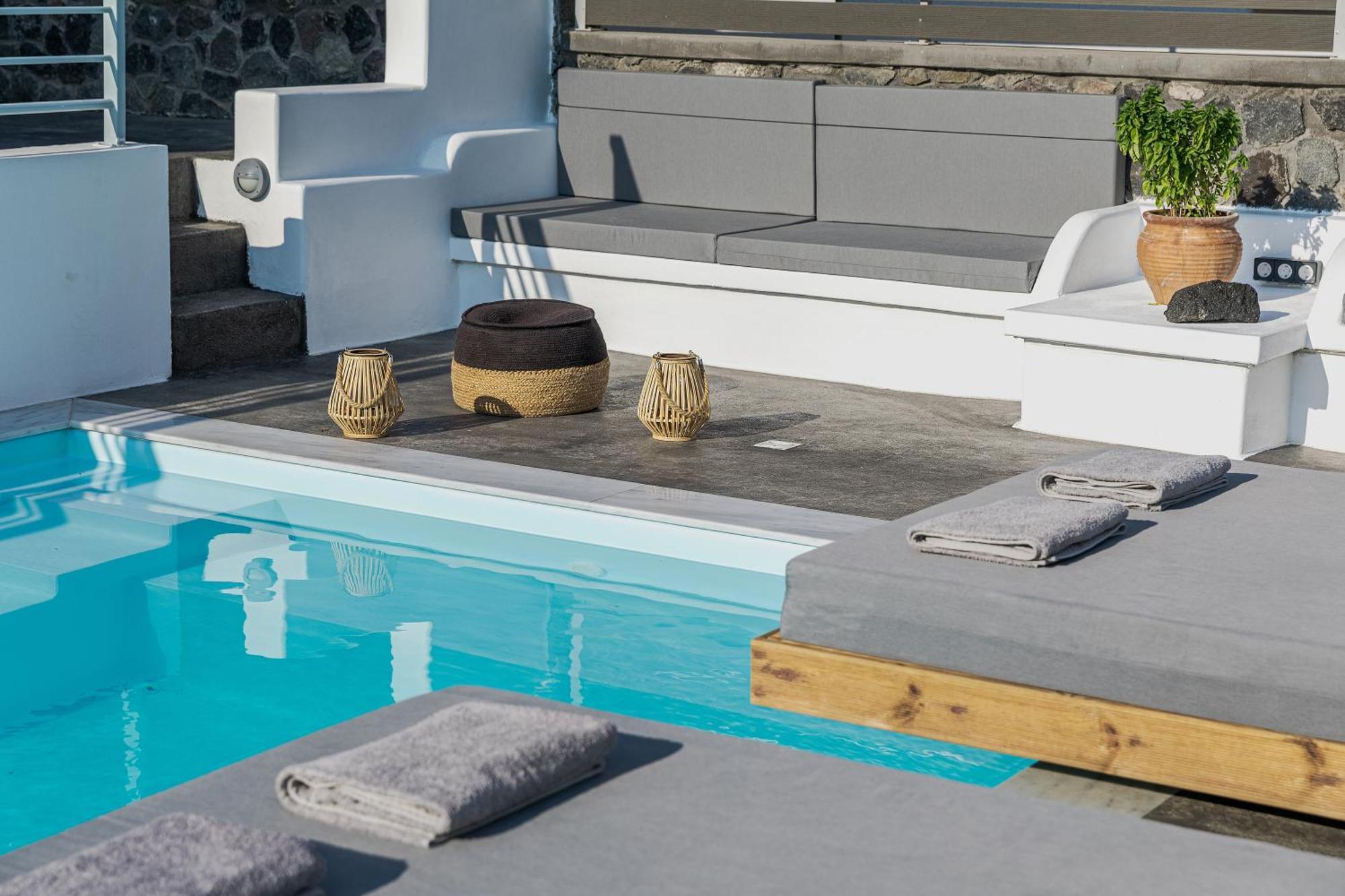 Blackstone Luxury Suites Emporio  Exteriér fotografie
