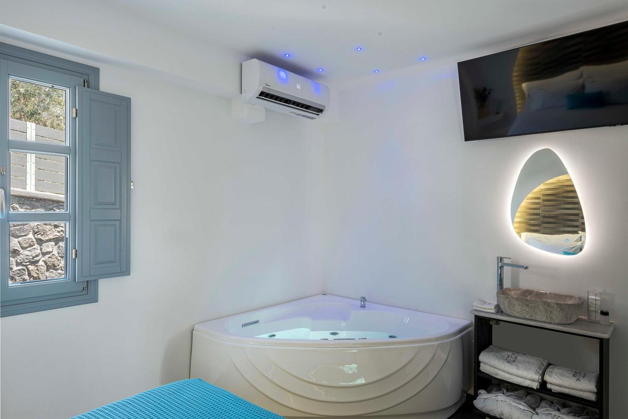 Blackstone Luxury Suites Emporio  Exteriér fotografie