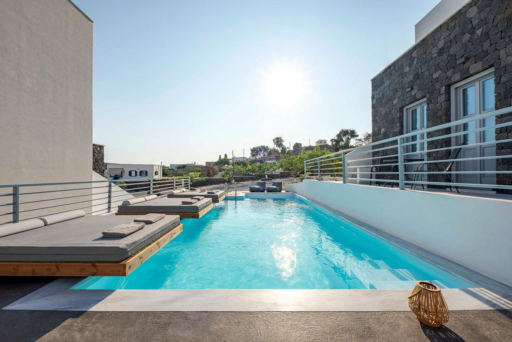 Blackstone Luxury Suites Emporio  Exteriér fotografie