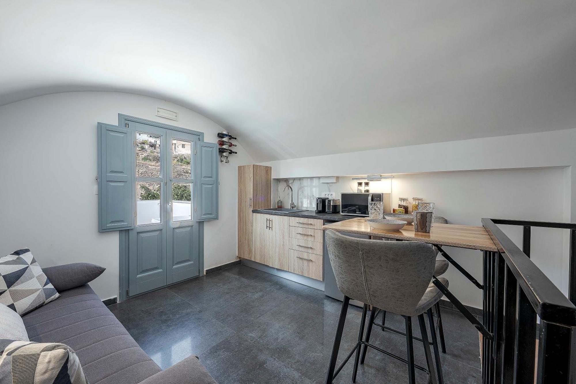 Blackstone Luxury Suites Emporio  Pokoj fotografie